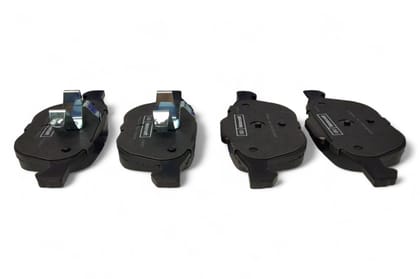 Ford Front Brake Pad Set AV268643