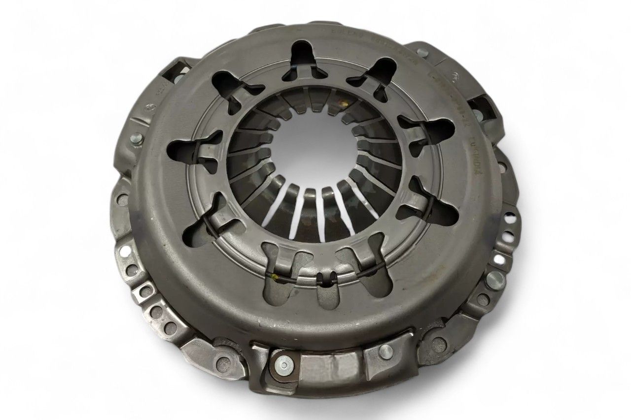 Mahindra Clutch Cover Assy AV422312