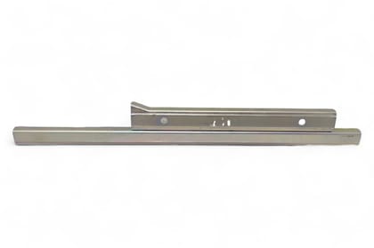 Toyota/Lexus Rear Glass Channel - RH AV452079
