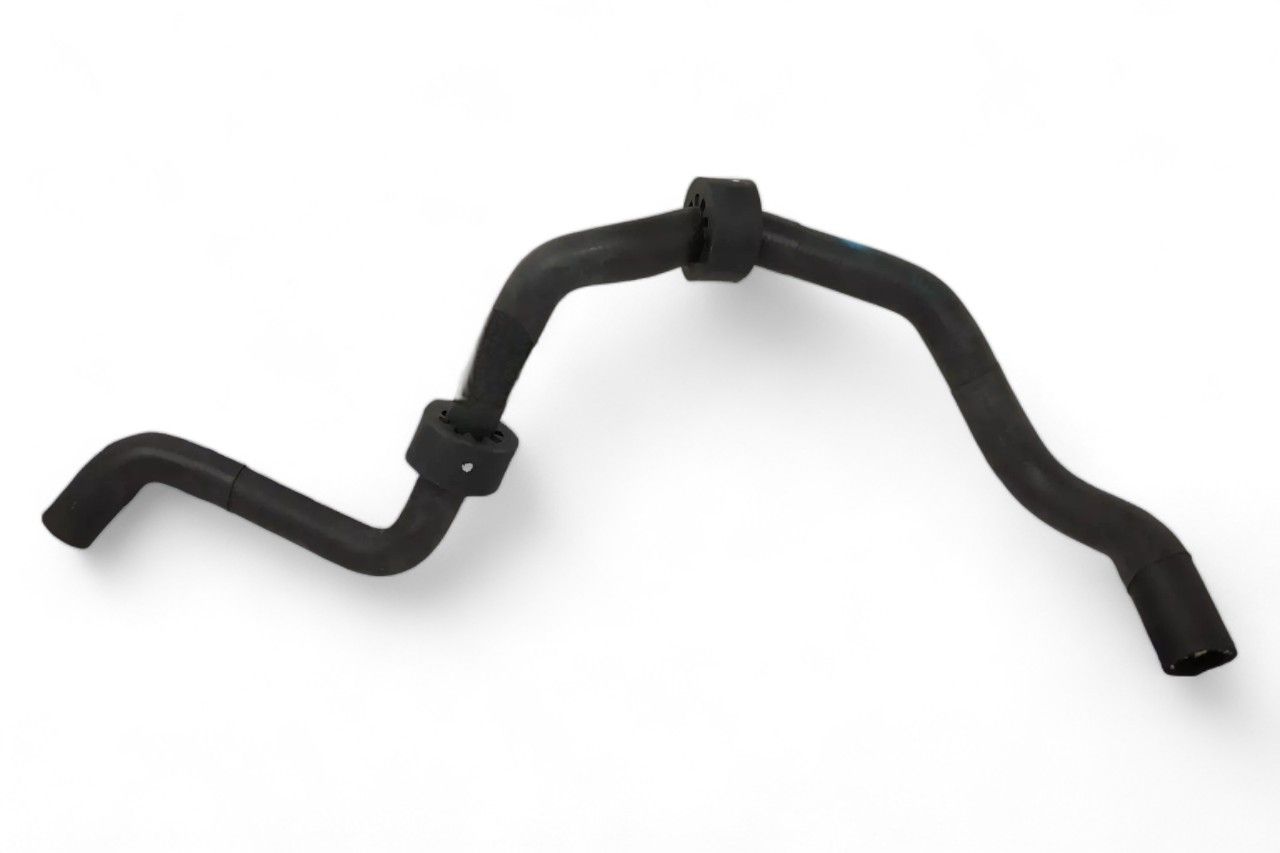 VAG (VW, Audi, Skoda) Radiator Hose AV713663