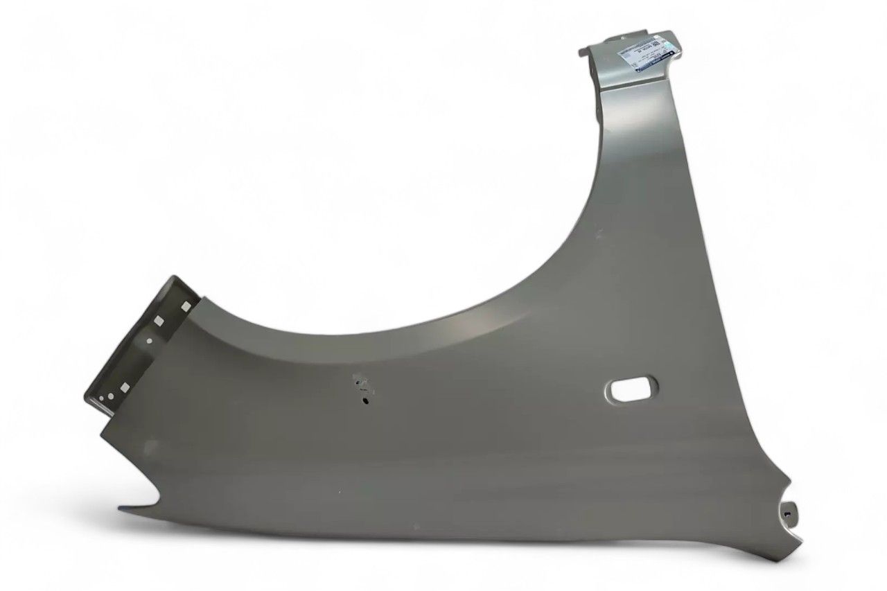 Maruti Suzuki Front Fender - RH AV126810