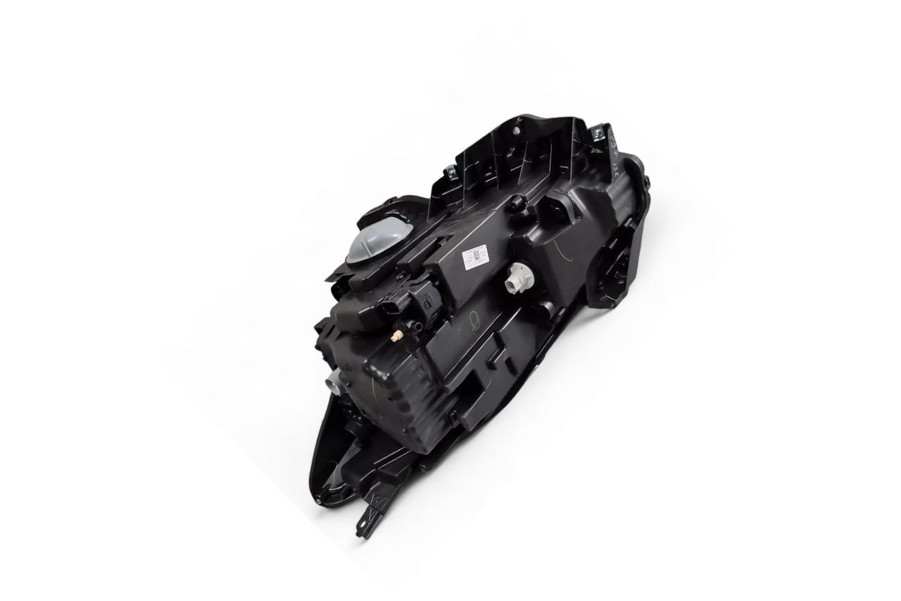 Lumax Head Lamp - RH 131-HLA-SWT-PRJ-DR