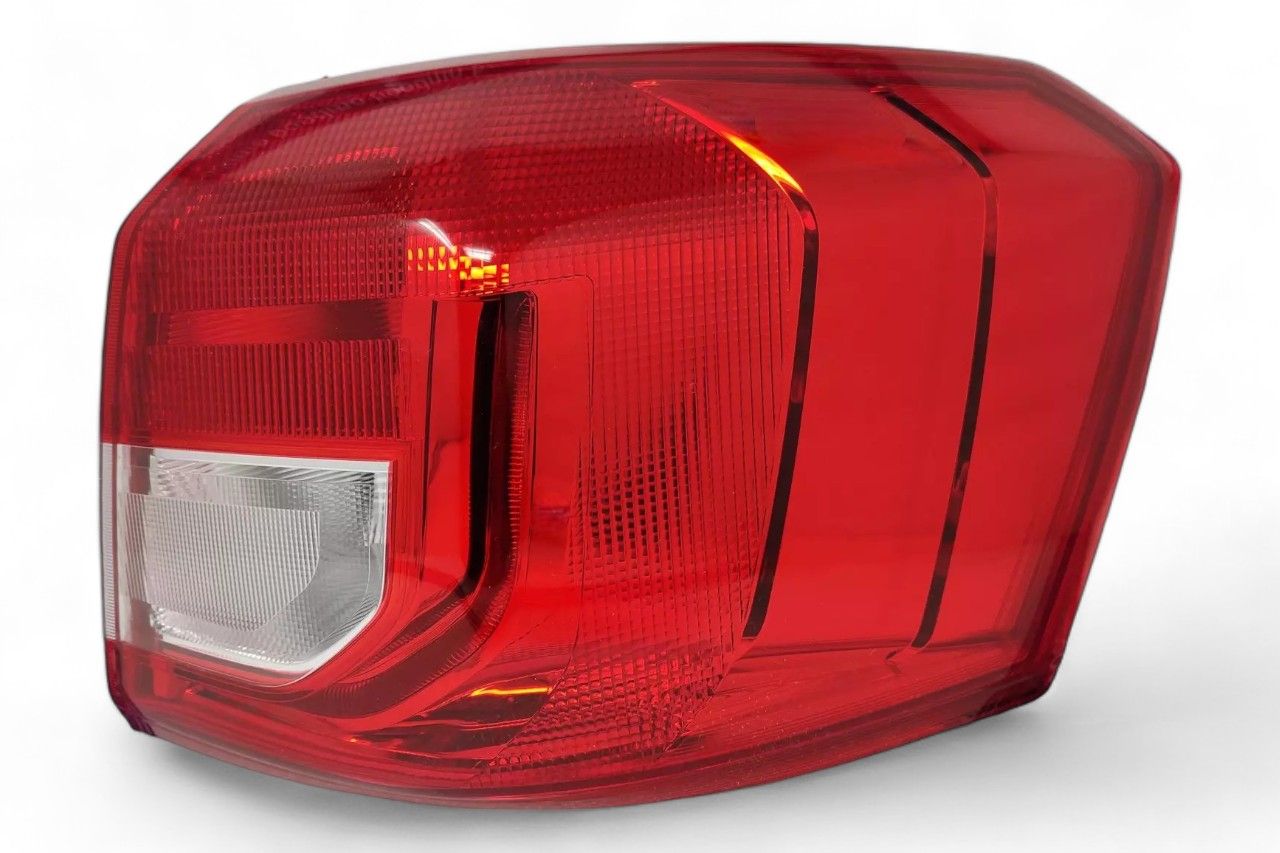 Maruti Suzuki Rear Tail Lamp - RH AV604982