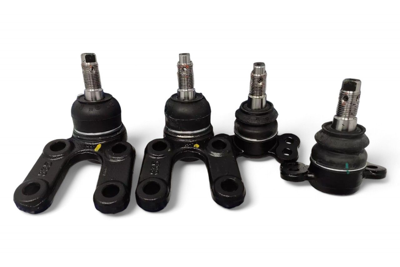 Mahindra Ball Joints Kit  AV359554