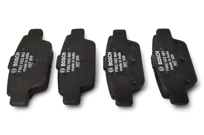 Bosch Rear Brake Pad Set AV762479