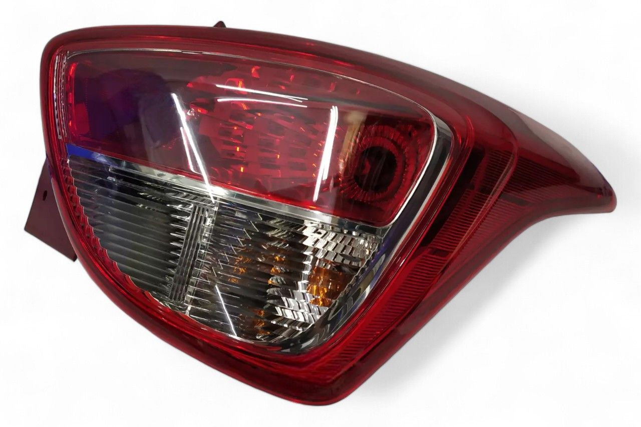 Lumax Rear Tail Lamp - RH 081-RCA-GNDI10-R