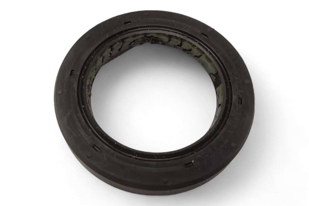 Maruti Suzuki Differential Side Oil Seal AV264895