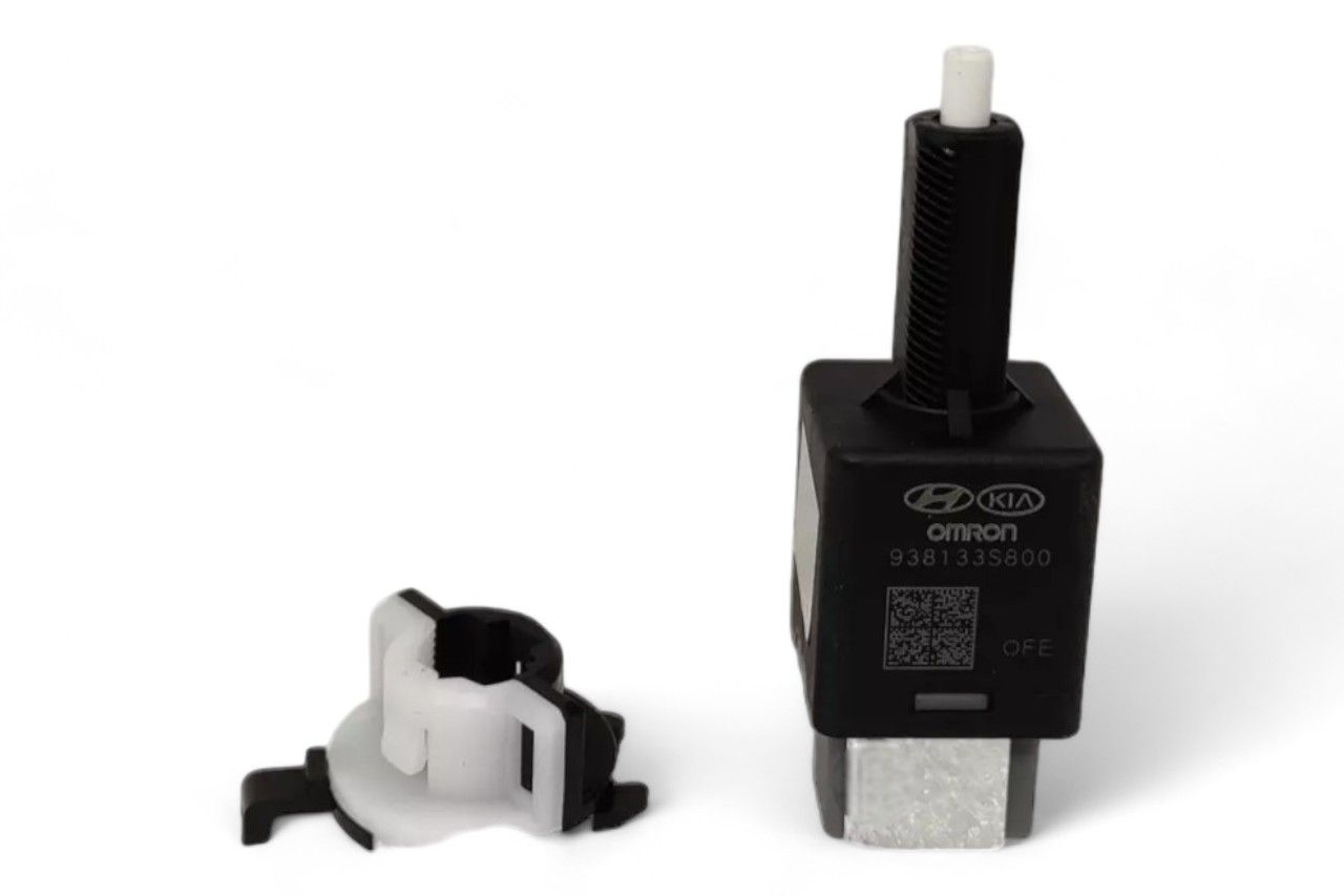 Hyundai/Kia Brake Light Switch AV182608