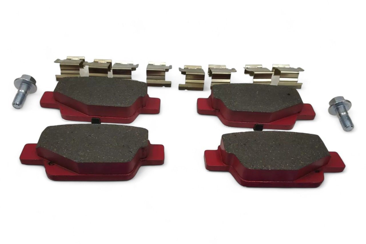 Mahindra Rear Brake Pad Set AV226892