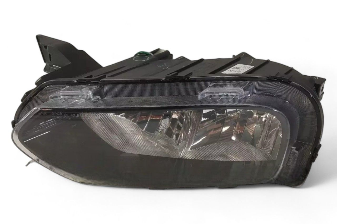 Nissan/Renault Head Lamp - LH 260605811R