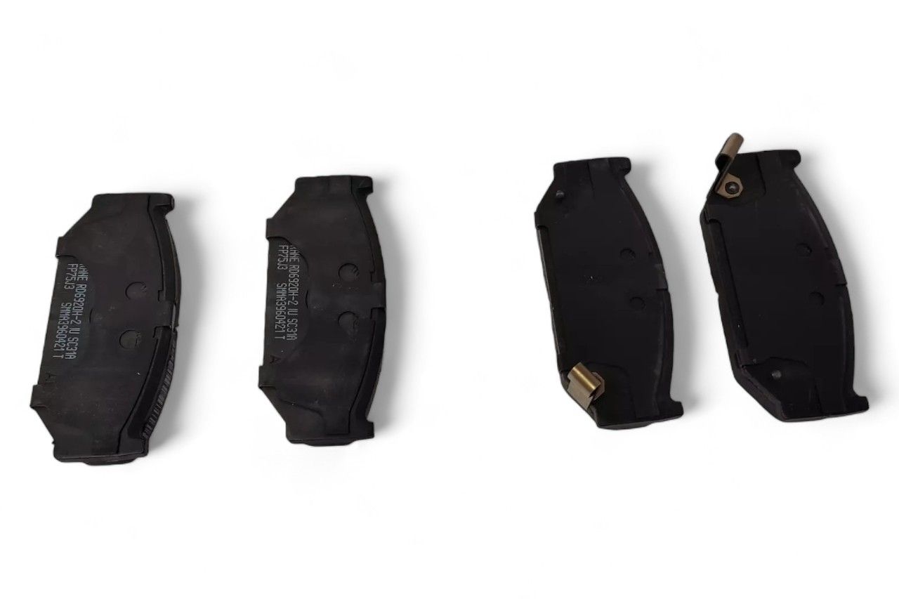 Maruti Suzuki Front Brake Pad Set AV507999